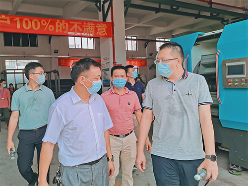 1653375406127561.jpg 大嶺山鎮(zhèn)政府各級(jí)領(lǐng)導(dǎo)實(shí)地調(diào)研指導(dǎo)(置頂).jpg